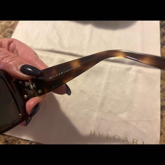 BVLGARI limited edition sunglasses in mint mint condition - Picture 5 of 7